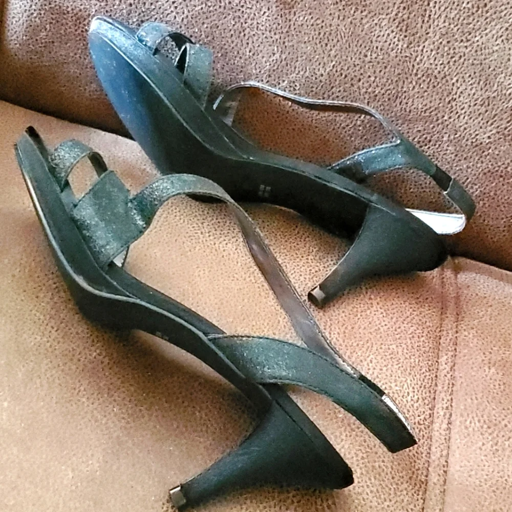 Touch of Nina glittery black dress heels size 8